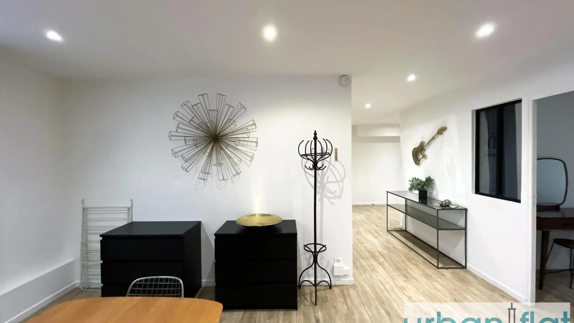 Urban Flat 185 - Pretty 2 Bedroom Apartment In Paris