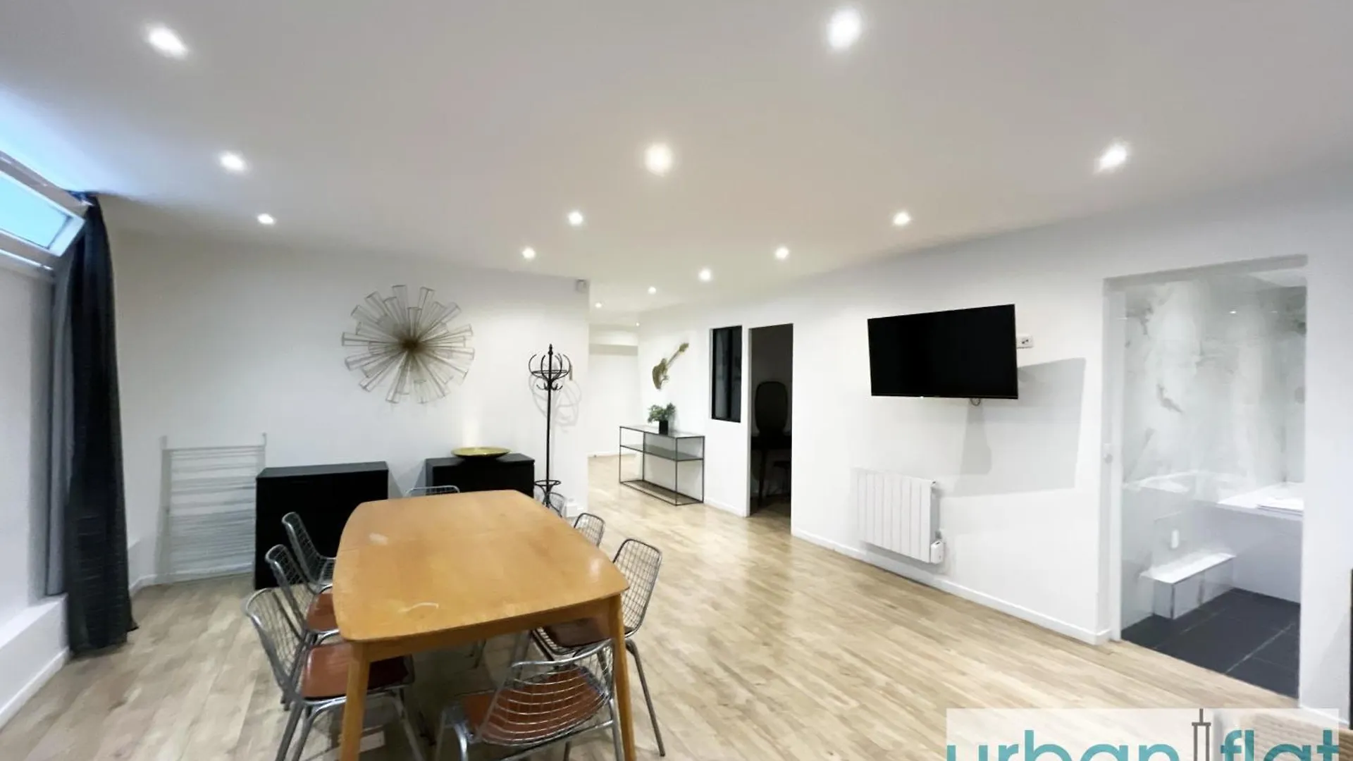 Urban Flat 185 - Pretty 2 Bedroom Apartment In Paris France