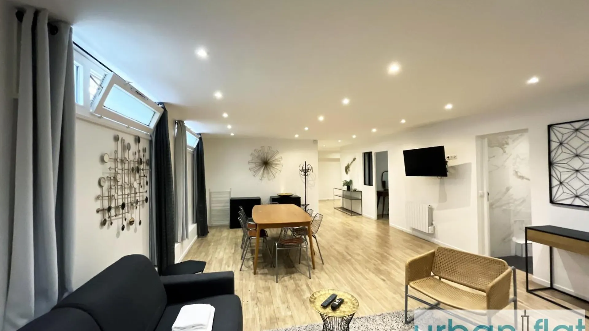 Urban Flat 185 - Pretty 2 Bedroom Apartment In Paris 0*,